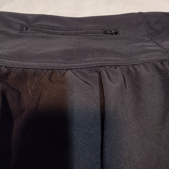 Reebok Black Mesh Mid-Rise Swim Skirt With Back Pocket - Picture 15 of 16